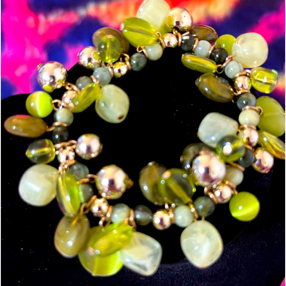 Beautiful Greens Acrylic Stretch Bracelet